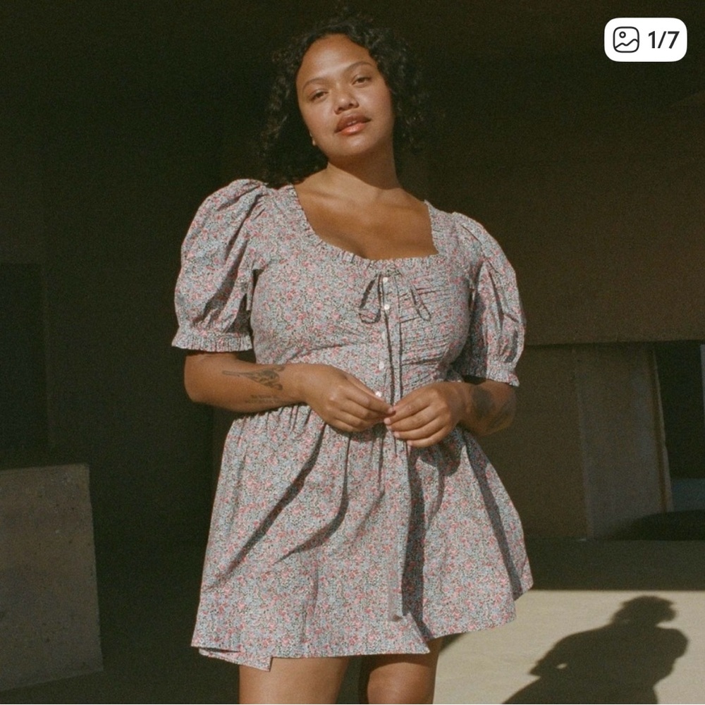 Doen Trail Dress In Petit Jarden